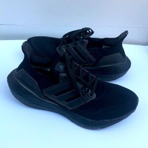 Women’s Adidas Ultraboost 21 Triple Black Running Sneakers Size 8